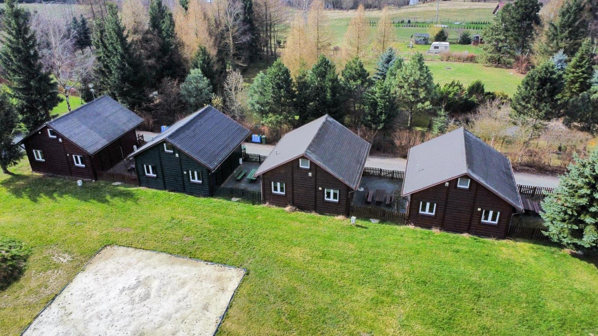 Stanica Pod Zadzierna Domki Caloroczne Lubawka Exterior foto
