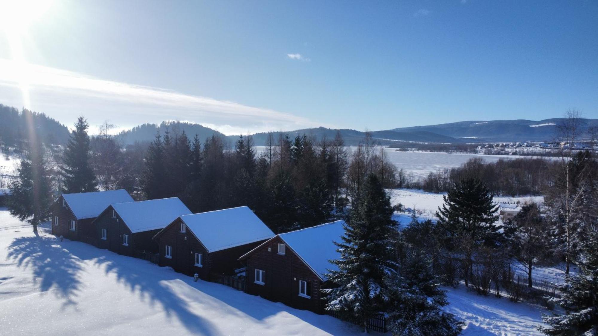 Stanica Pod Zadzierna Domki Caloroczne Lubawka Exterior foto